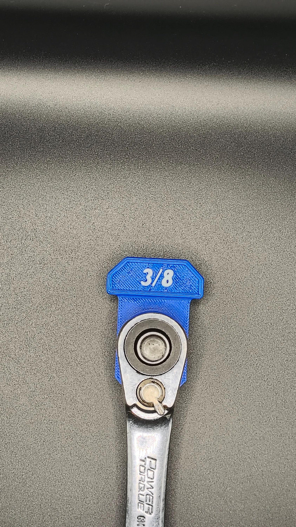 Magnetic Ratchet organizer