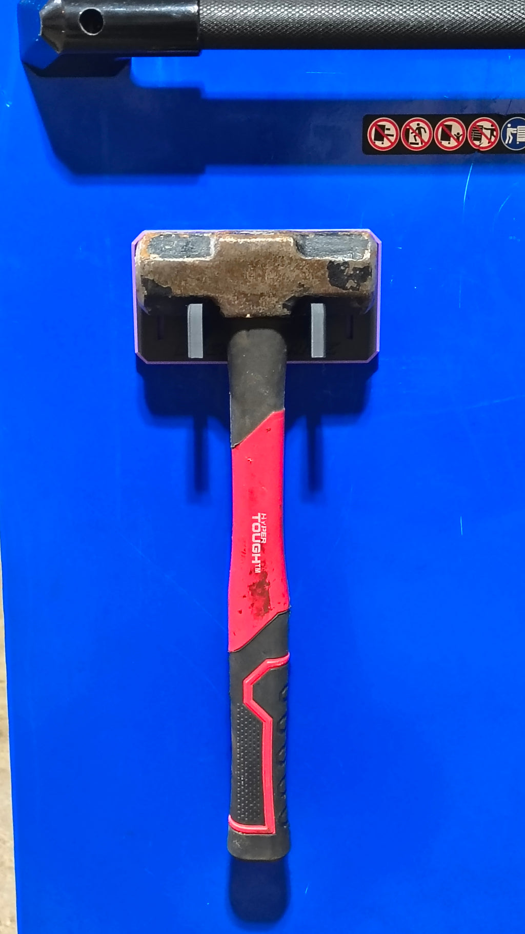 Sledge Dock Adustable Magnetic Hammer Mount