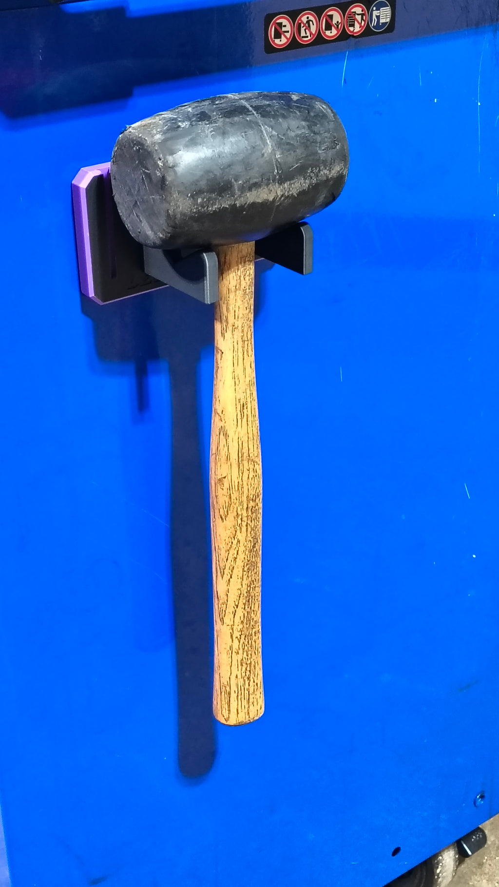 Sledge Dock Adustable Magnetic Hammer Mount